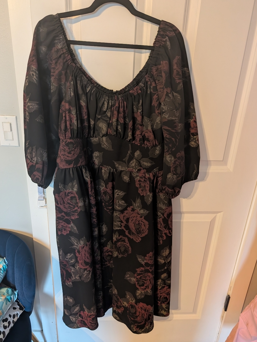 Vixen 3x Black Floral Vacation